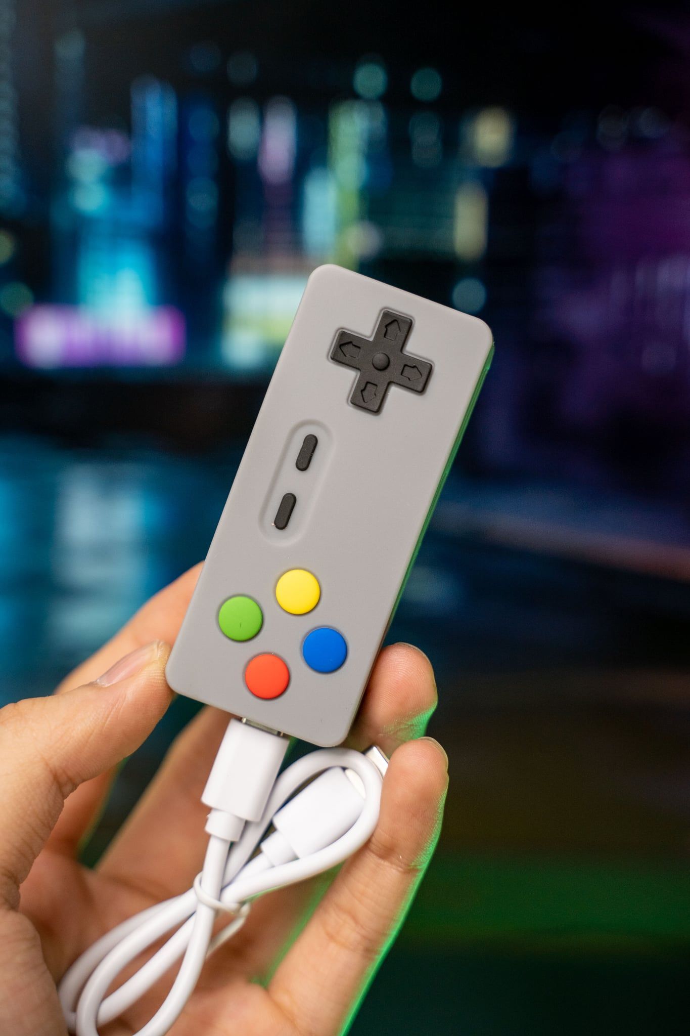  Hub mở rộng chuyển đổi 4 cổng Type C / USB truyền tải tốc độ - Thiết kế hình Controller Retro 