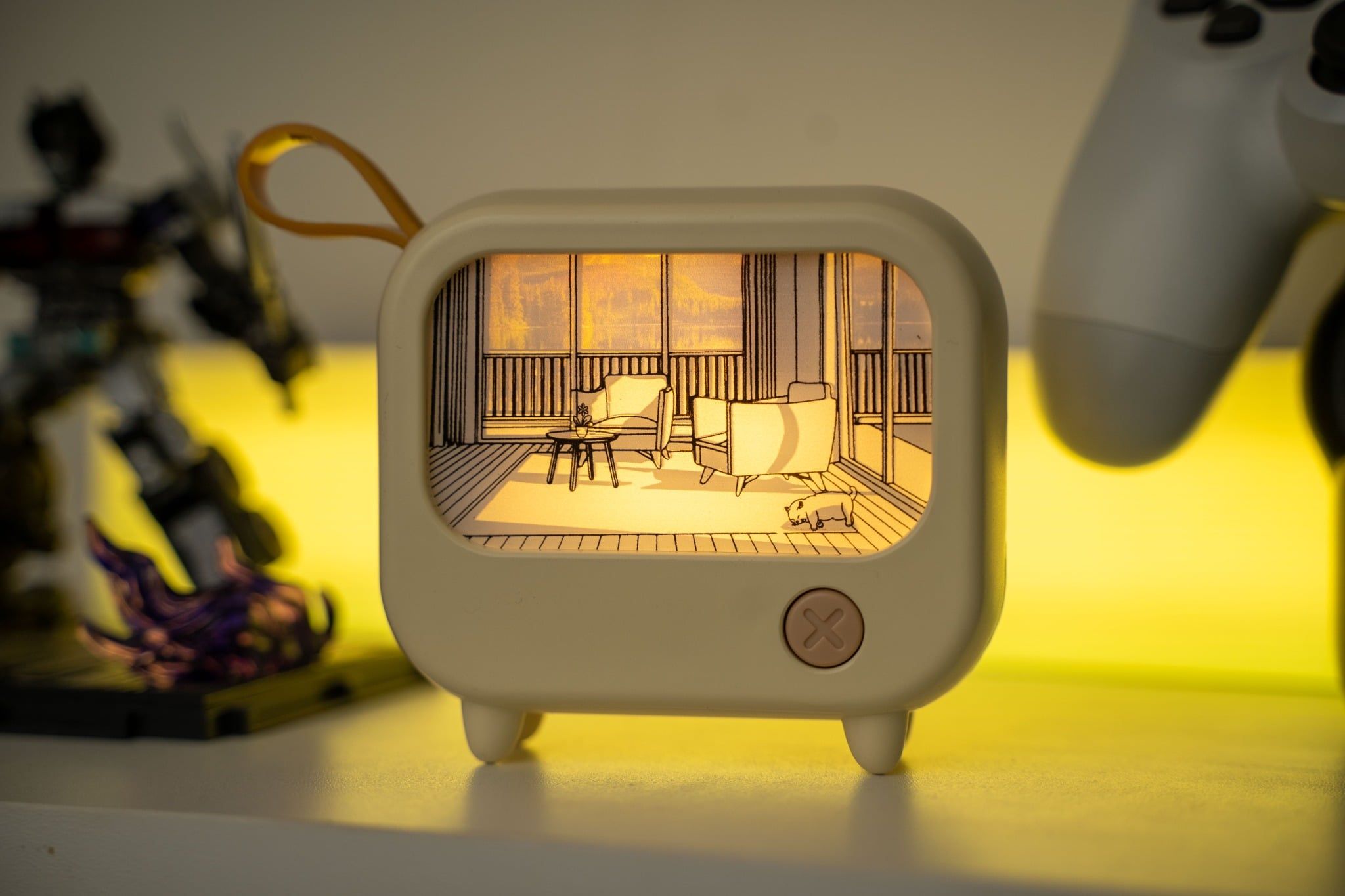  Đèn ngủ decor trang trí để bàn hình Tivi Retro 