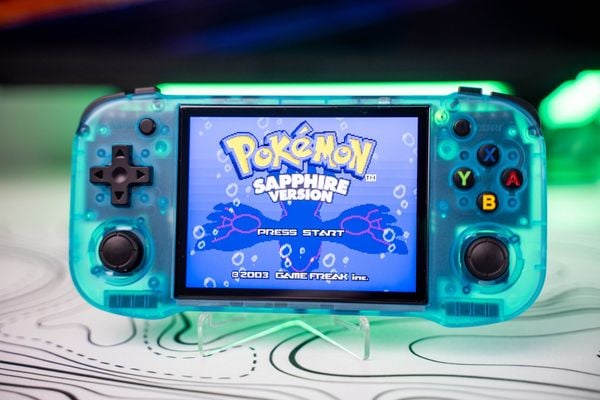  Máy chơi game R46H 