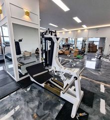 MÁY ĐẠP CHÂN︱PLATE LOADED SQUAT︱VNS001