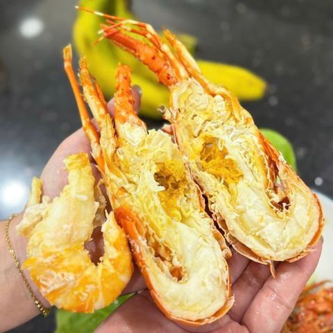 Tôm Hùm Đông Lạnh (Hàng Net 8)