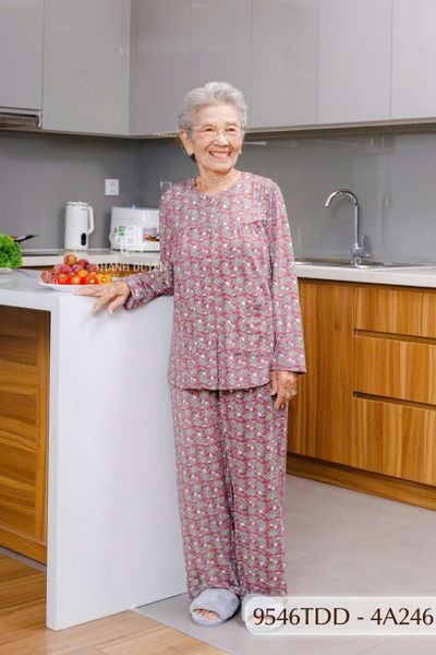 9546TDD Đồ bộ bông cho bà mặc nhà Thành Duyên chất liệu Thun cao cấp, cổ tròn, tay dài, quần dài (07-2024)