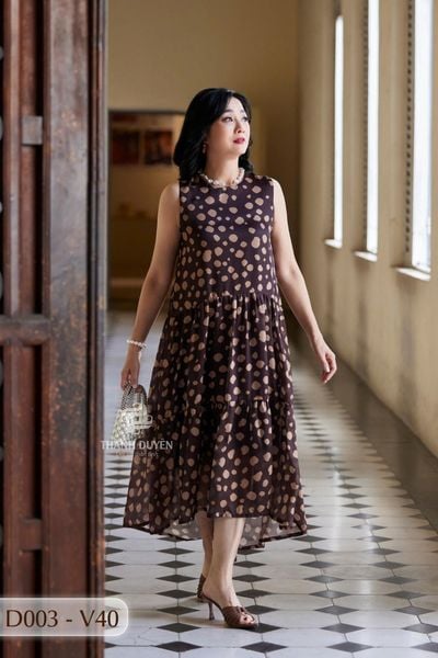 D003- Đâm Voan Tơ Tằm nữ Trung niên Thành Duyên bông, tay sát nách, form xòe , thoáng mát