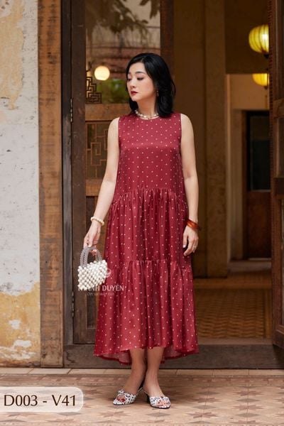 D003- Đâm Voan Tơ Tằm nữ Trung niên Thành Duyên bông, tay sát nách, form xòe , thoáng mát