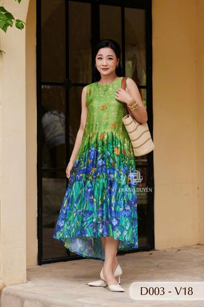 D003- Đâm Voan Tơ Tằm nữ Trung niên Thành Duyên bông, tay sát nách, form xòe , thoáng mát