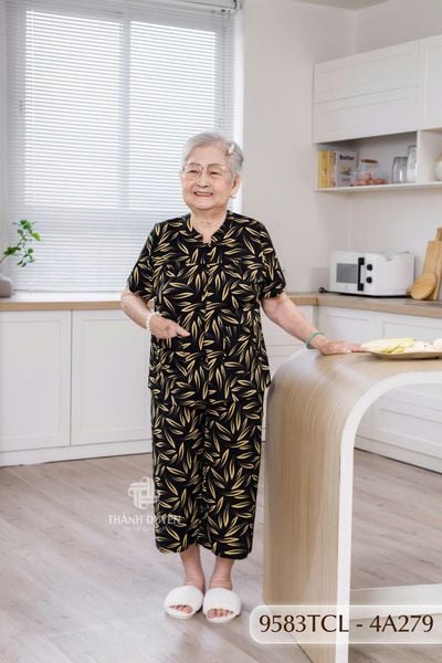 9583TCL -  Đồ bộ bông cho bà mặc nhà Thành Duyên chất liệu Thun cao cấp, cổ tàu, tay ngắn, quần lửng(4G)