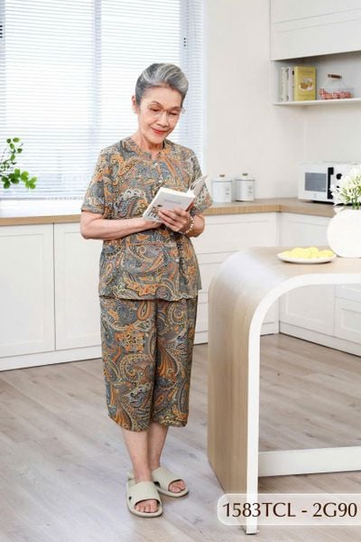 1583TCL(F) Đồ bộ Tole cho bà mặc nhà Thành Duyên, cổ tròn, tay ngắn, quần lửng, không rút, thoáng mát(06-23)