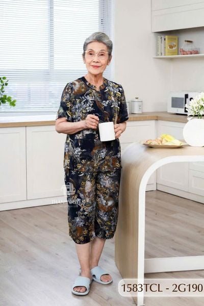 1583TCL(F) Đồ bộ Tole cho bà mặc nhà Thành Duyên, cổ tròn, tay ngắn, quần lửng, không rút, thoáng mát(06-23)