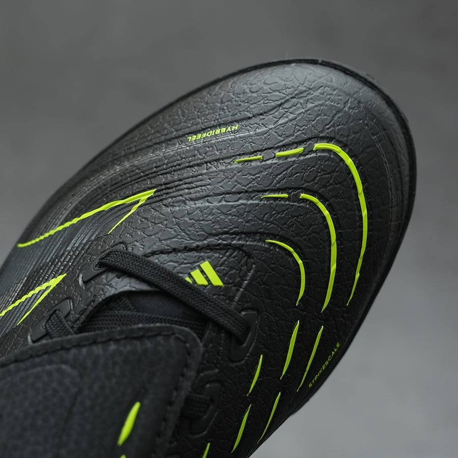 ADIDAS PREDATOR 25 LEAGUE LƯỠI GÀ LẬT TF - JQ1073 - ĐEN/VÀNG CHANH