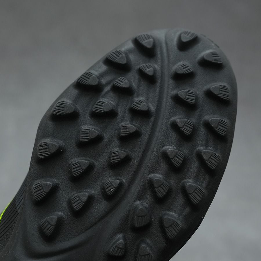 ADIDAS PREDATOR 25 LEAGUE LƯỠI GÀ LẬT TF - JQ1073 - ĐEN/VÀNG CHANH