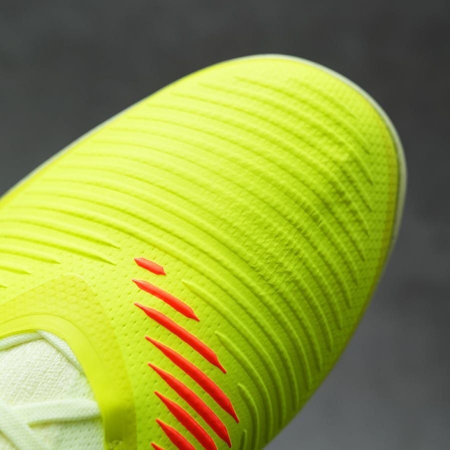 NIKE PHANTOM 6 LOW PRO TF - HJ4123-800 - VÀNG CHANH/ĐEN