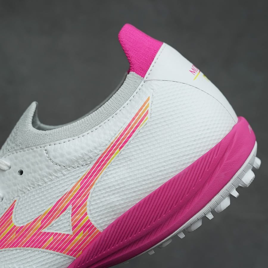 MIZUNO MORELIA NEO SALA β JAPAN TF - Q1GB264064 - TRẮNG/HỒNG
