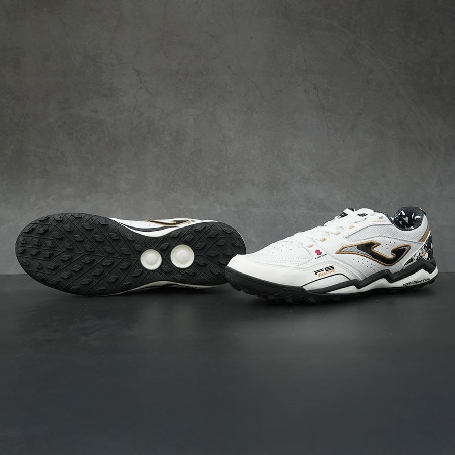 JOMA FS REACTIVE TF 2402 - TRẮNG/ĐEN CHẤM BI