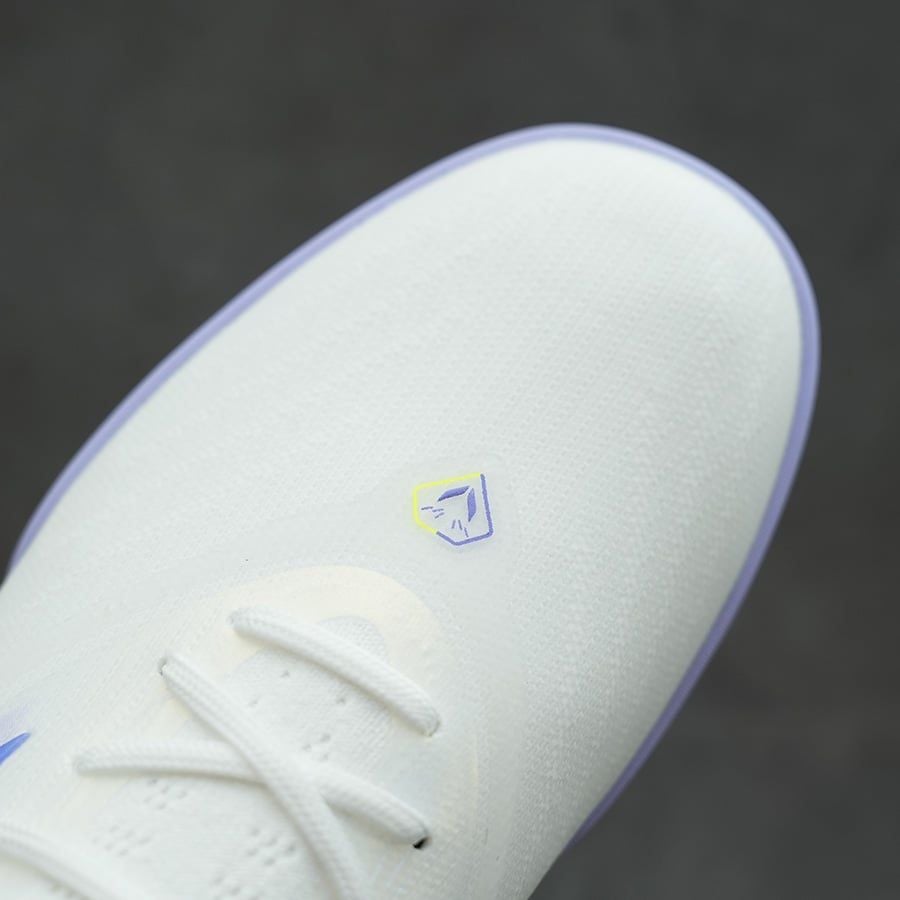 KELME V-MACH 3.0.4 TF - 8621ZX1423 - TRẮNG/TÍM