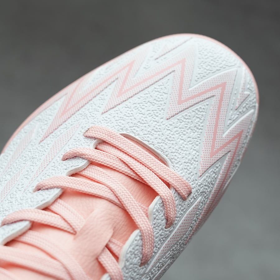 ZOCKER INSPIRE PRO 2 TF SNS 009 - TRẮNG/HỒNG