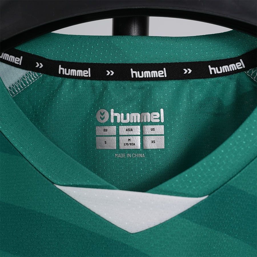 ÁO BÓNG ĐÁ HUMMEL - TFFPT0010 - XANH LÁ CÂY