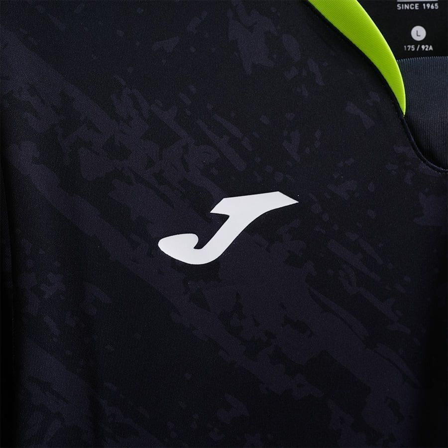 ÁO BÓNG ĐÁ JOMA - 3155FP0250-010 - ĐEN/XANH DẠ QUANG