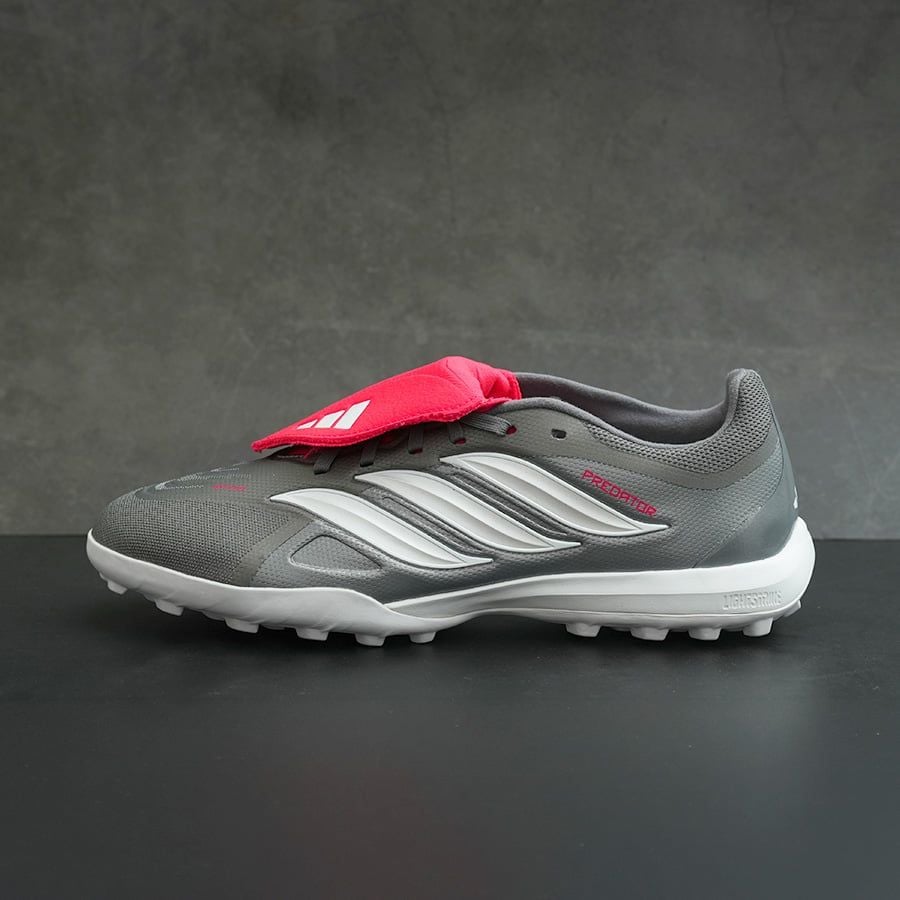 ADIDAS PREDATOR 26 LEAGUE LƯỠI GÀ GẬP TF - JR7875 - XÁM BẠC/ĐỎ