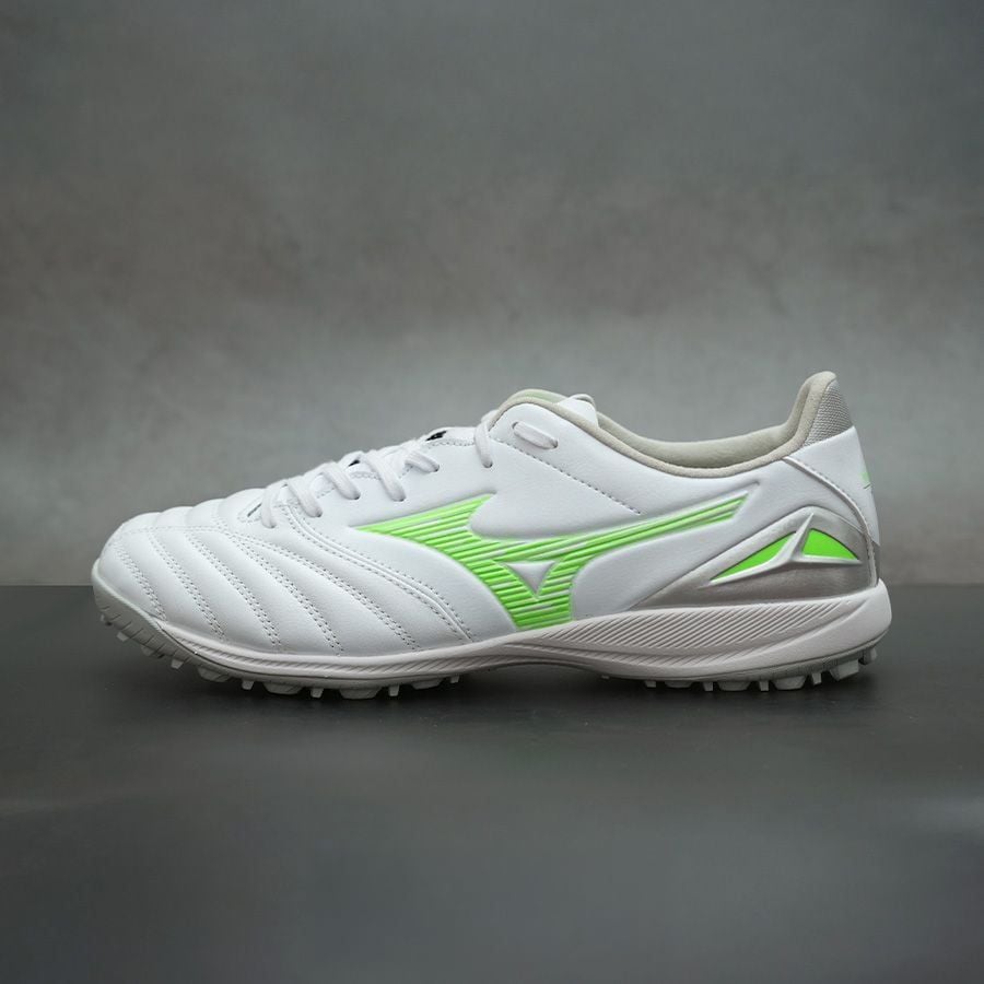 GIÀY ĐÁ BÓNG CỎ NHÂN TẠO MIZUNO MORELIA NEO IV PRO AS P1GD253537