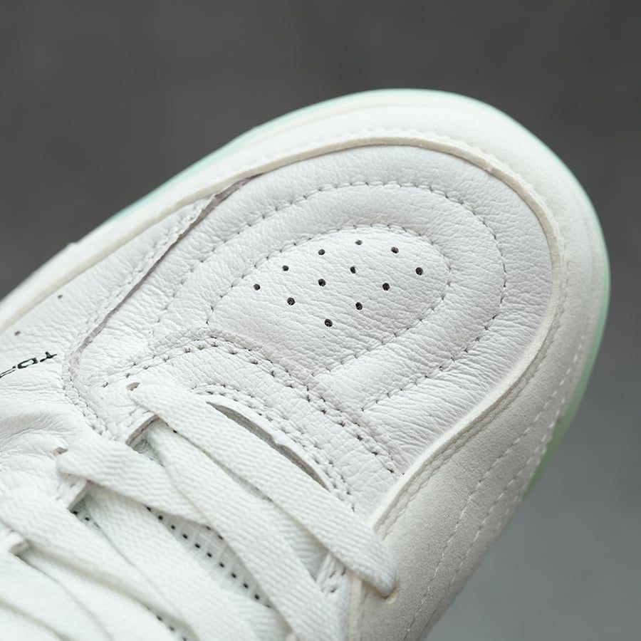 JOMA TOP FLEX PLUS IN 2502 - TRẮNG/ĐỎ/XANH