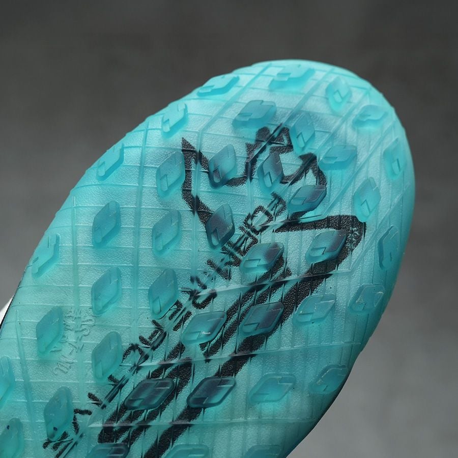 JOMA FS REACTIVE TF 2432 - TRẮNG/XANH