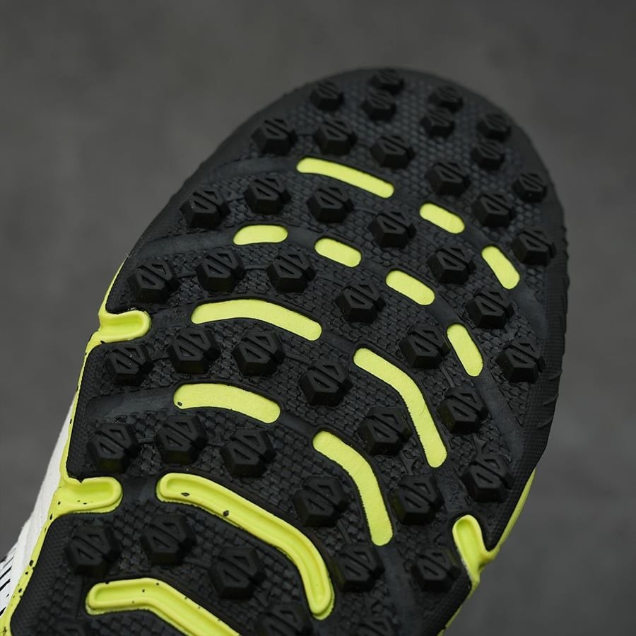 JOMA MUNDIAL TF 2502 - TRẮNG/XANH LÁ