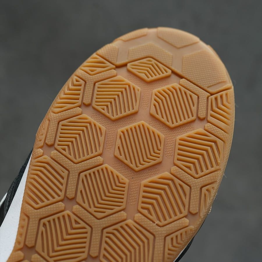 NIKE GATO IC - HQ6019-001 - ĐEN/TRẮNG