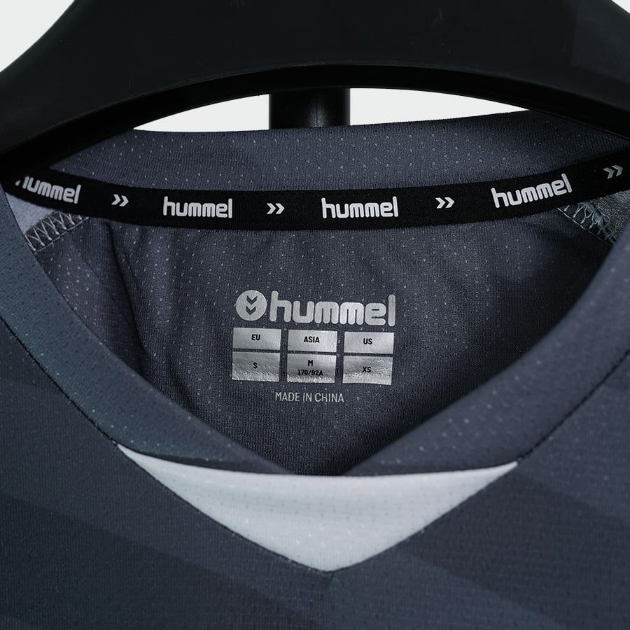 ÁO BÓNG ĐÁ HUMMEL THANH HÙNG FUTSAL CLUB - TFFPT0010 - XÁM BẠC