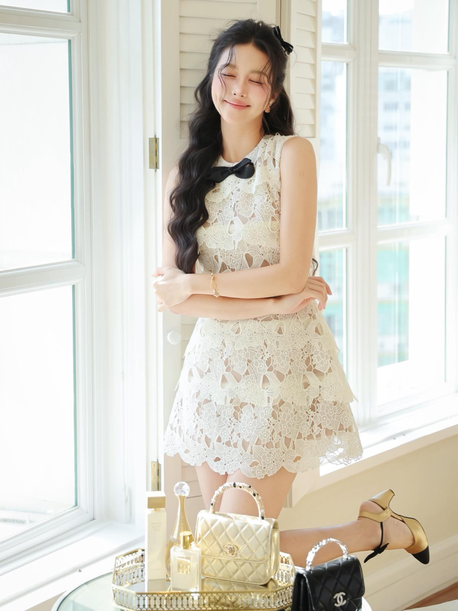 เดรส SN ลูกไม้ TẦNG โบว์ อก