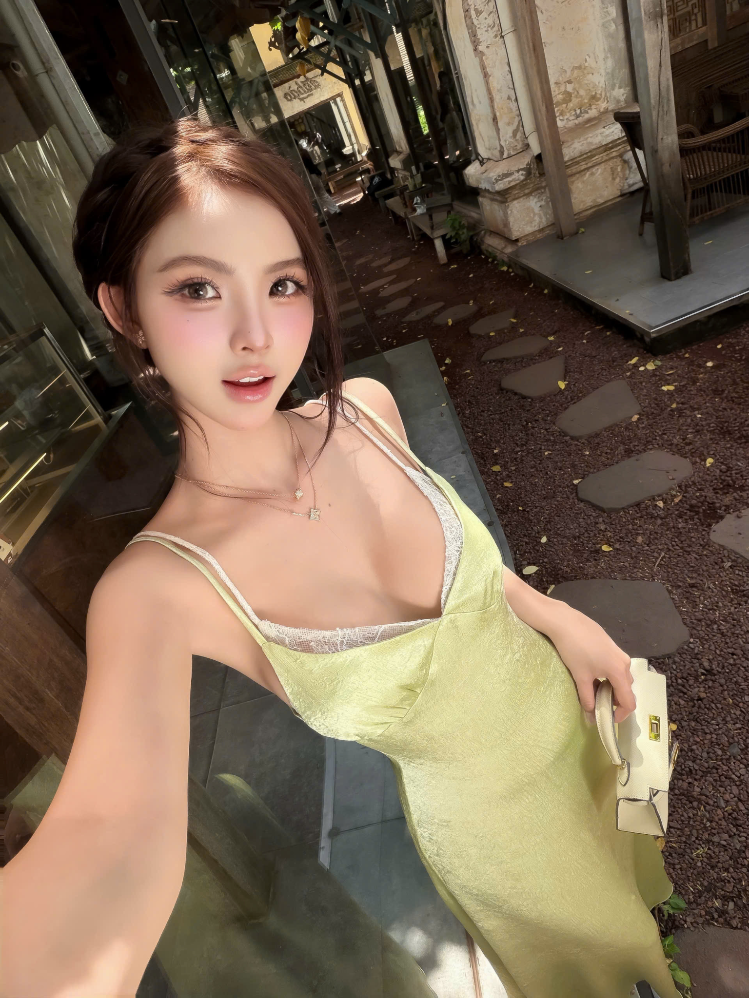 เดรส ผ้าไหม ลูกไม้ อก