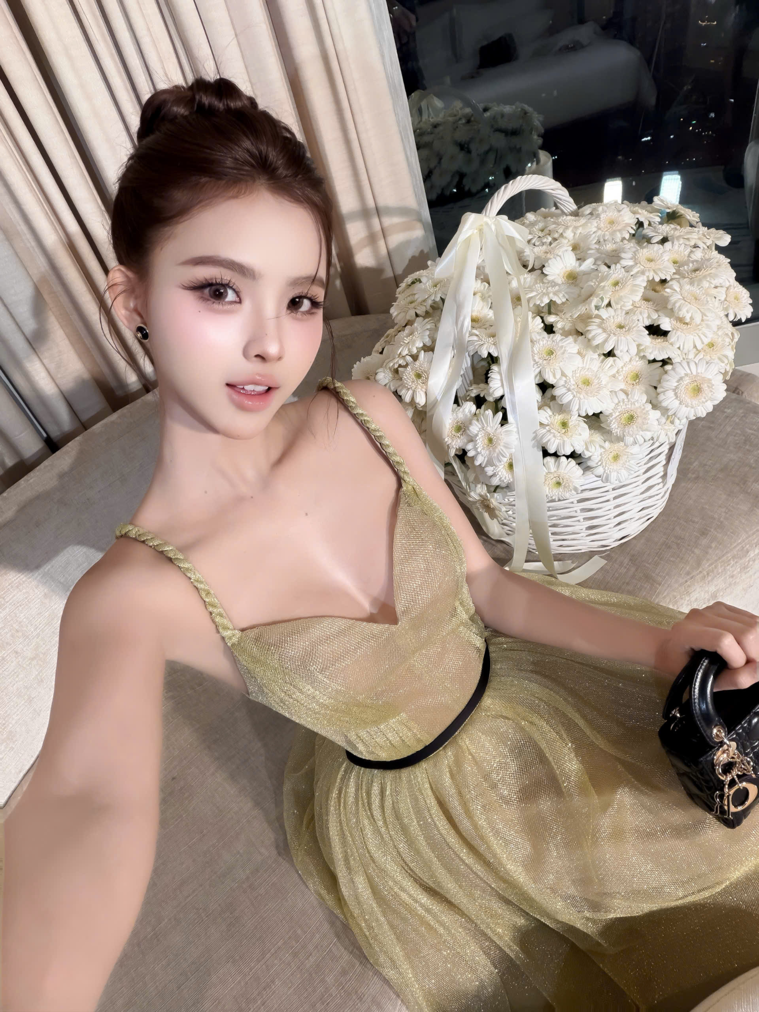 เดรส ตาข่าย KIM TUYẾN
