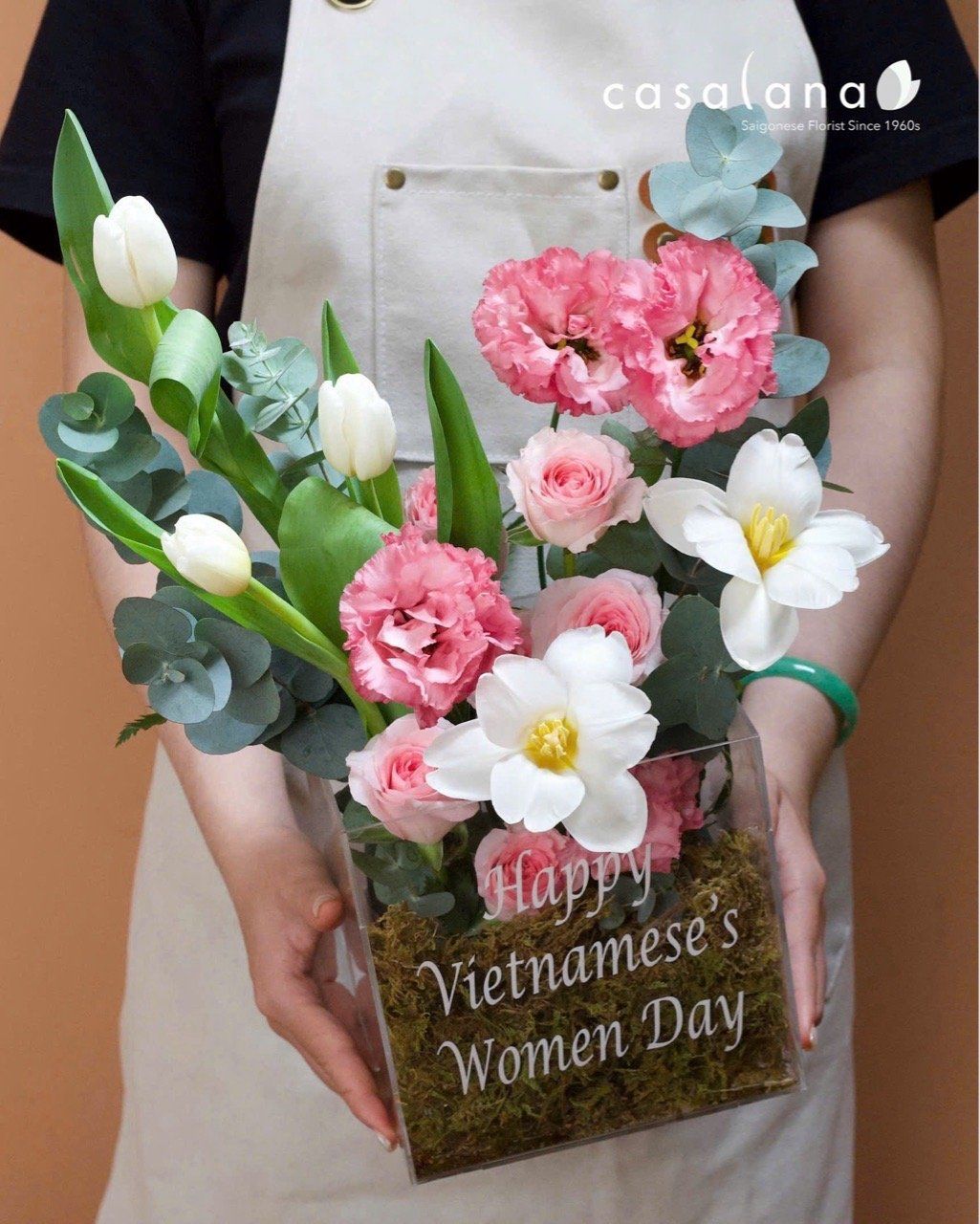  Box Tulip Trắng mix Lạc Thần 