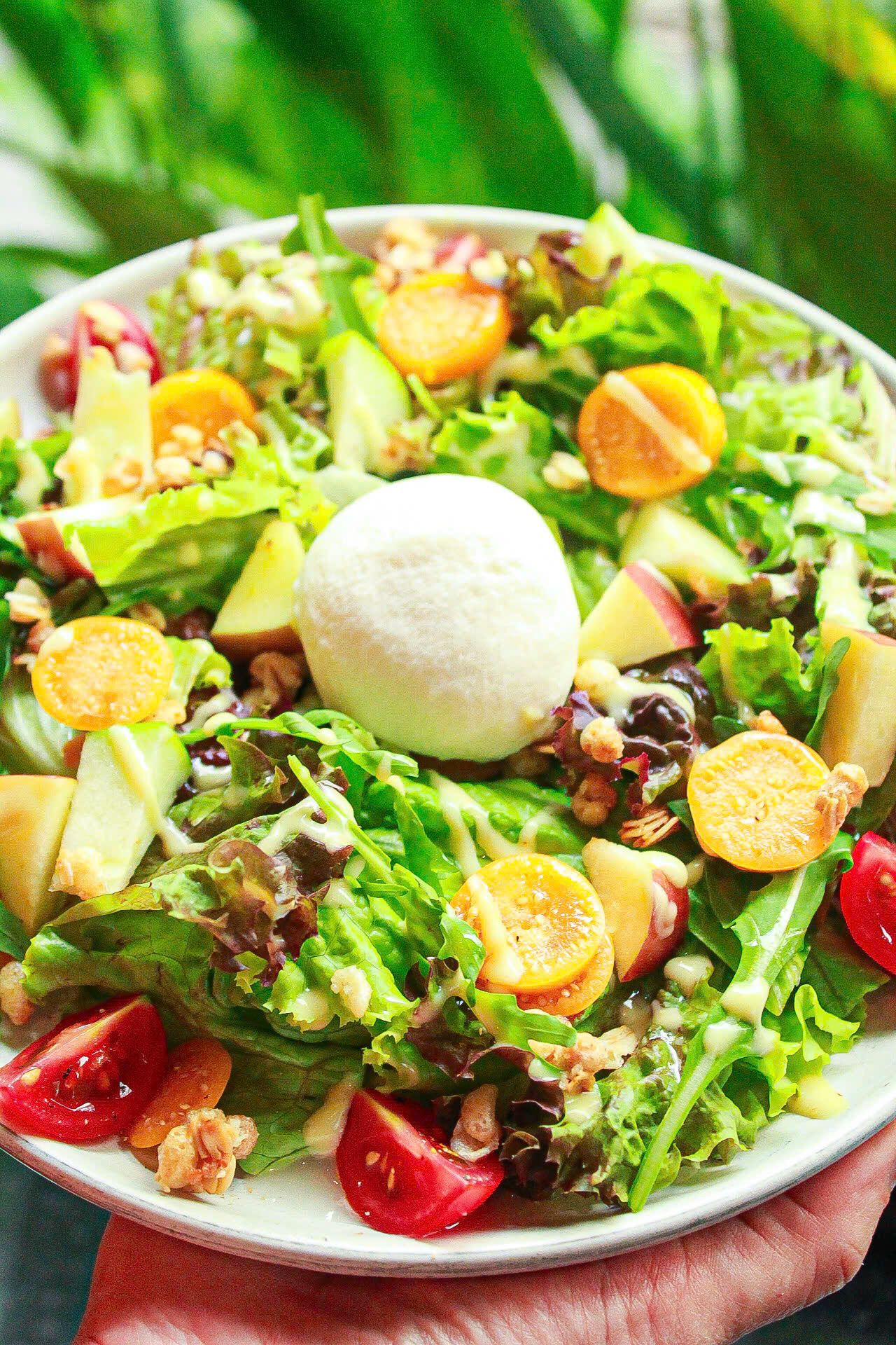  FRUIT & BURRATA SALAD 