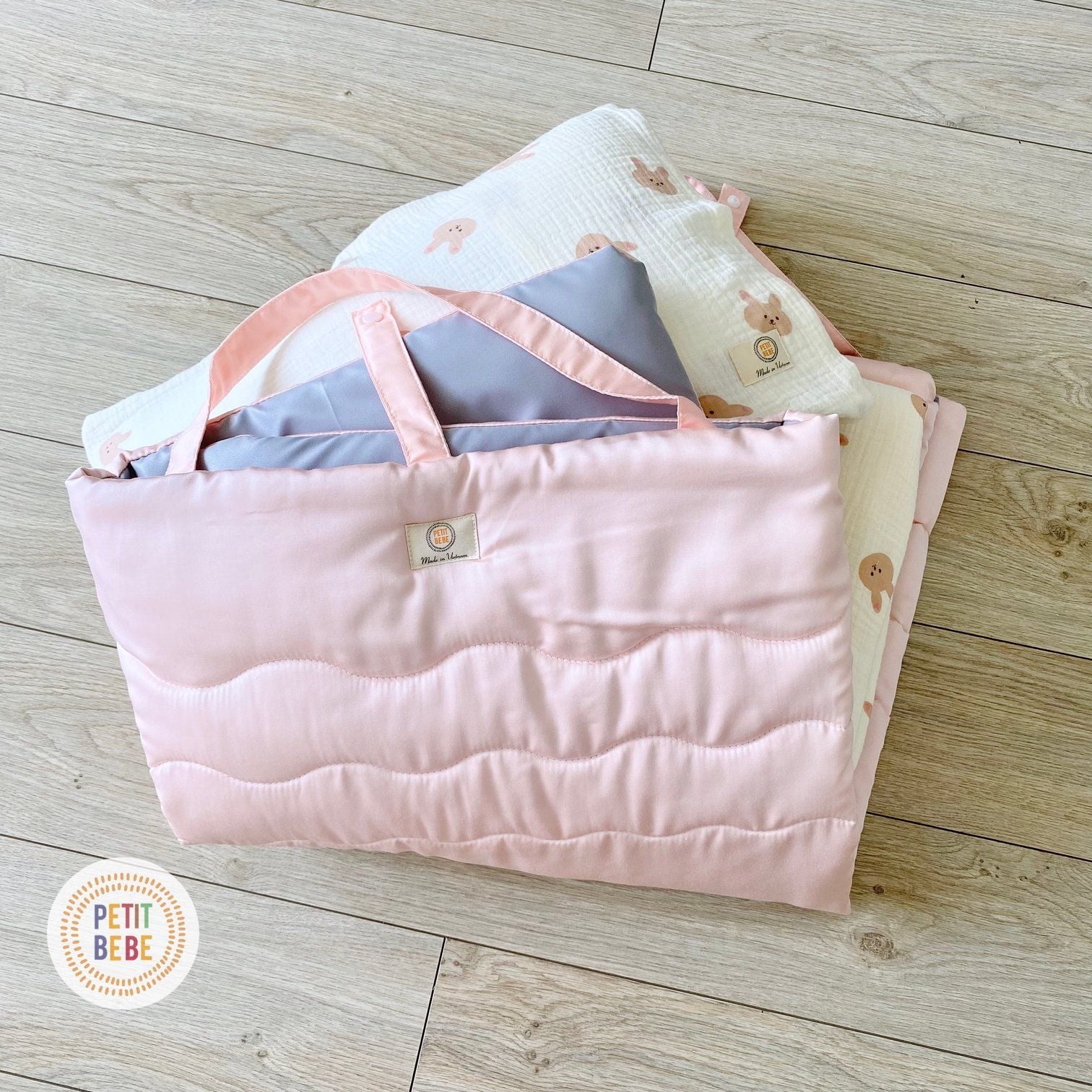  Set chăn gối đi học Petit Bebe 3 món Tấm lót | Gối nằm | Chăn hè 