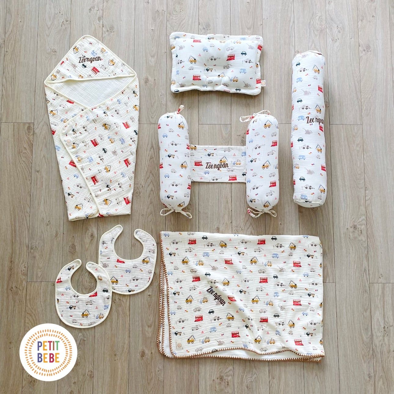 Bộ chăn gối sơ sinh Petit Bebe 
