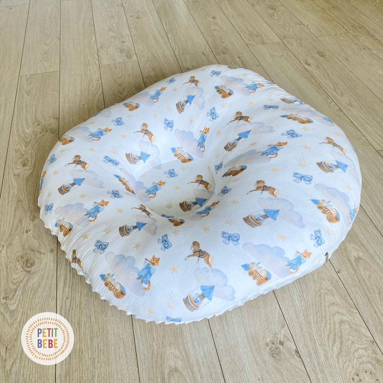  Gối chống trào Ngựa Con 