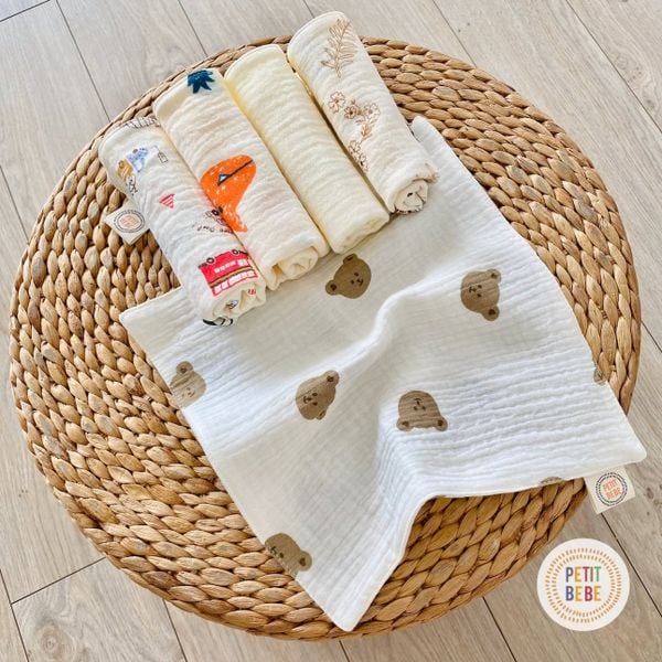  Combo 5 khăn sữa cho bé Petit Bebe 