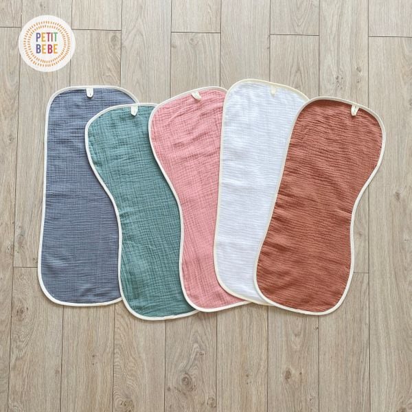  Khăn lót vai hỗ trợ vỗ ợ hơi cho bé Petit Bebe 