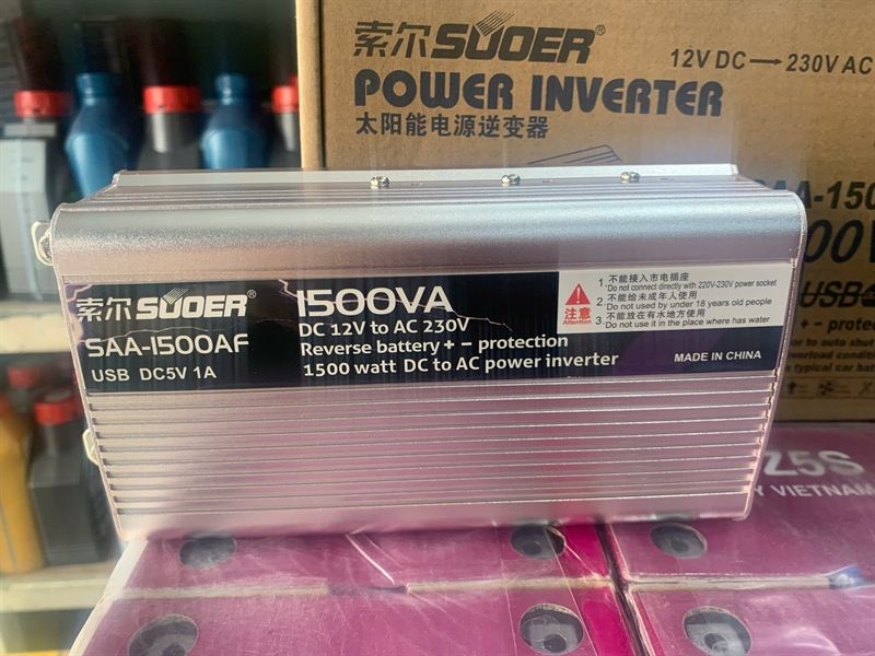  Chuyển nguồn Suoer sóng vuông SAA-1500AF (12V-220V) Chống Ngược Cọc 