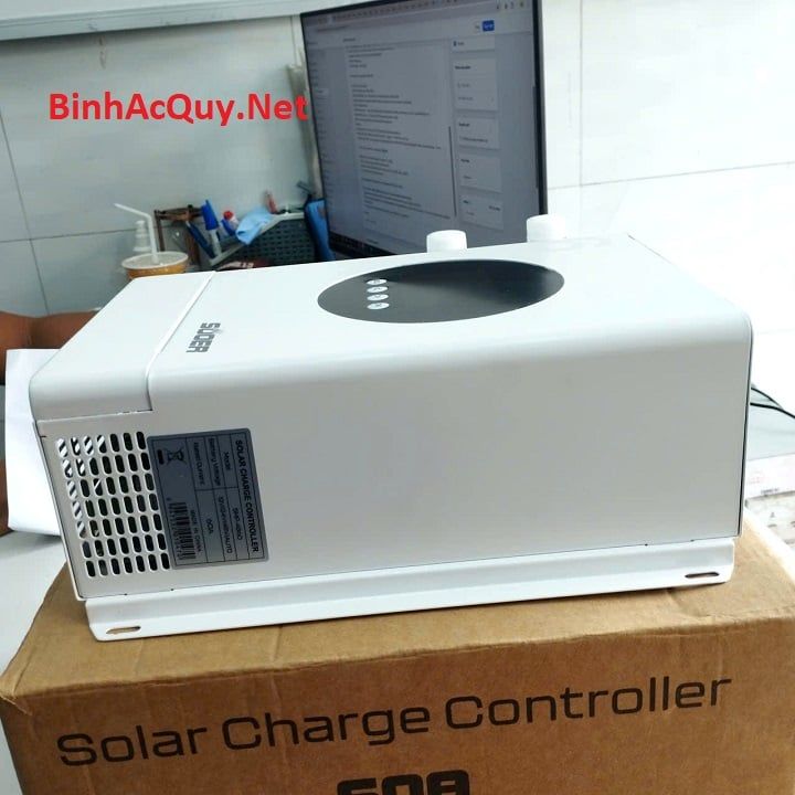  Bộ điều kiển MPPT tích hợp sạc SMP-4860 (48V-60A) 