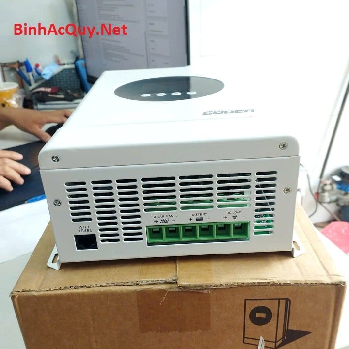  Bộ điều kiển MPPT tích hợp sạc SMP-4860 (48V-60A) 