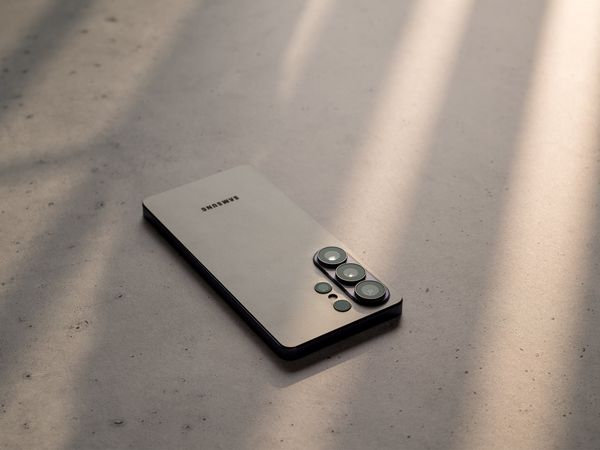  Samsung Galaxy S26 Ultra - Dán da điện thoại 