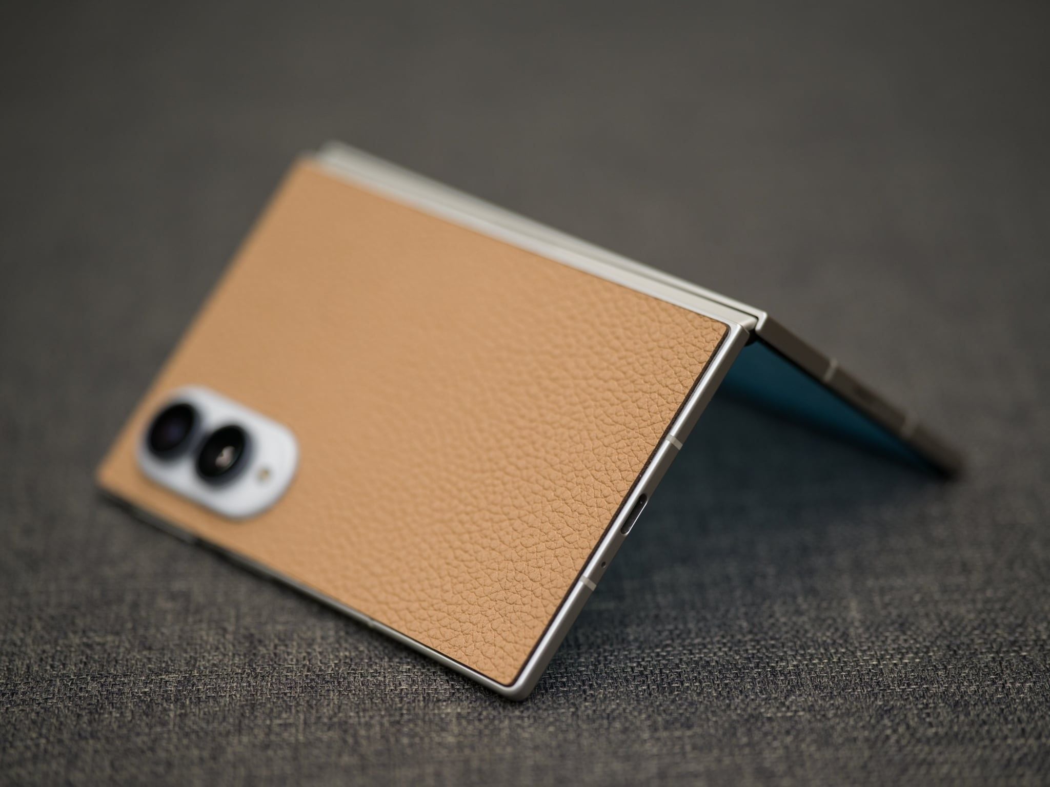  Samsung Galaxy Z Fold8 - Dán da điện thoại 