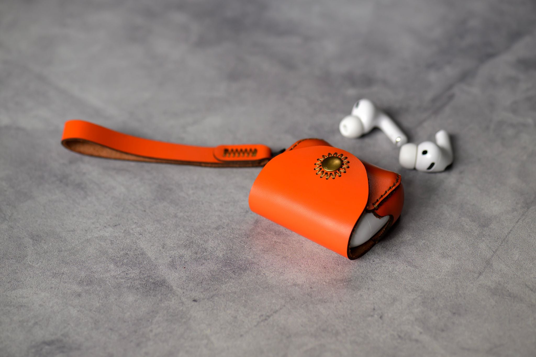  Bao da SEN nút bấm Apple Airpods Pro 3 