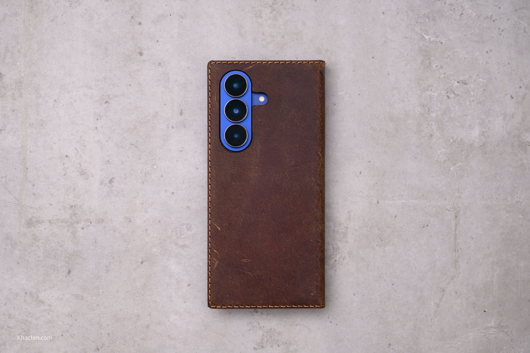  Samsung Galaxy Z Fold8 Ultra - Flipcover điện thoại 