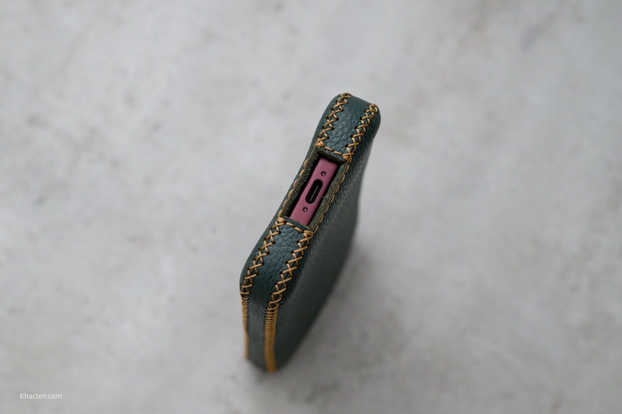  iPhone 18 Series – Bao da hộp 