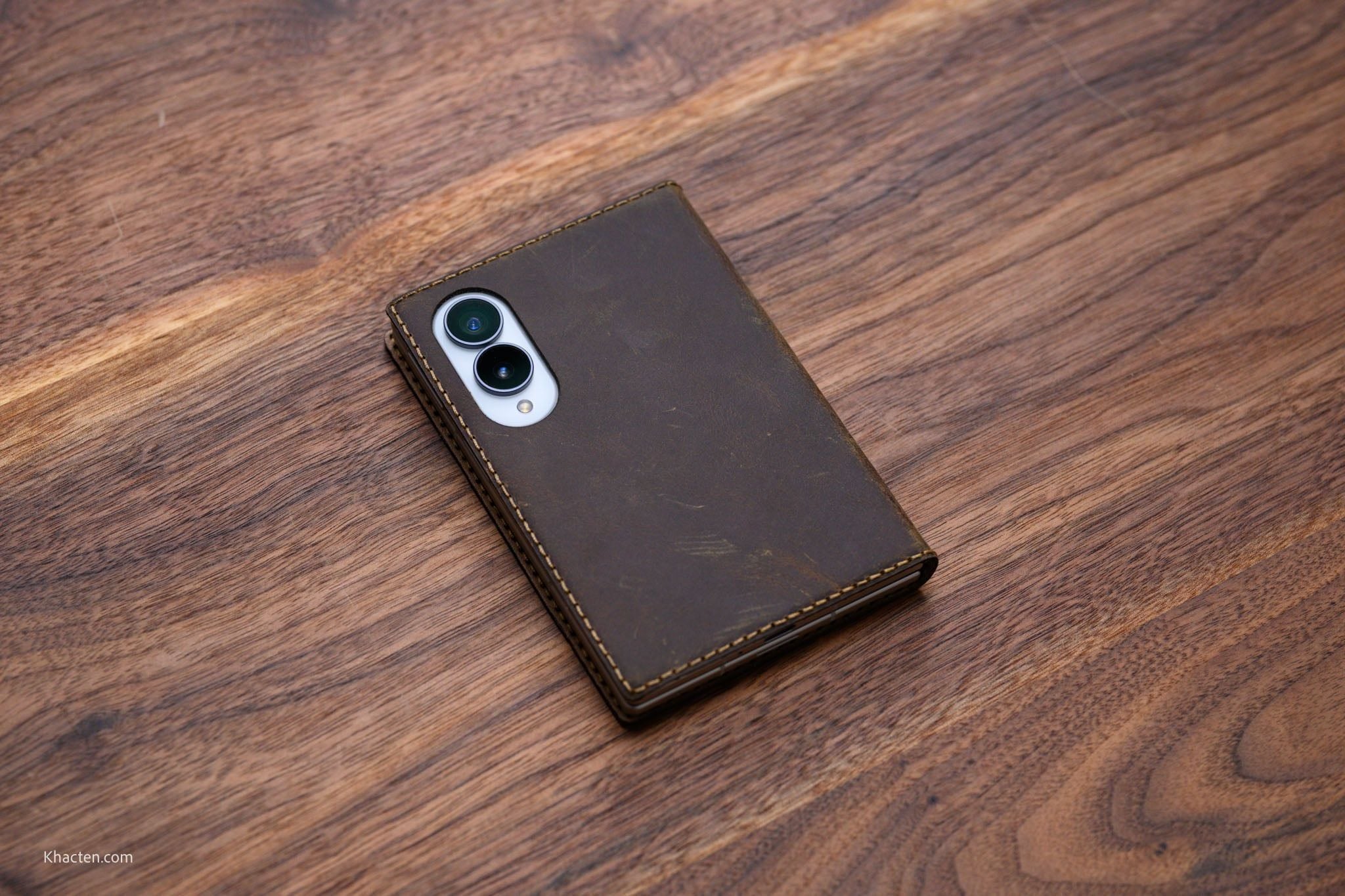  Samsung Galaxy Z Fold8 - Flipcover điện thoại 