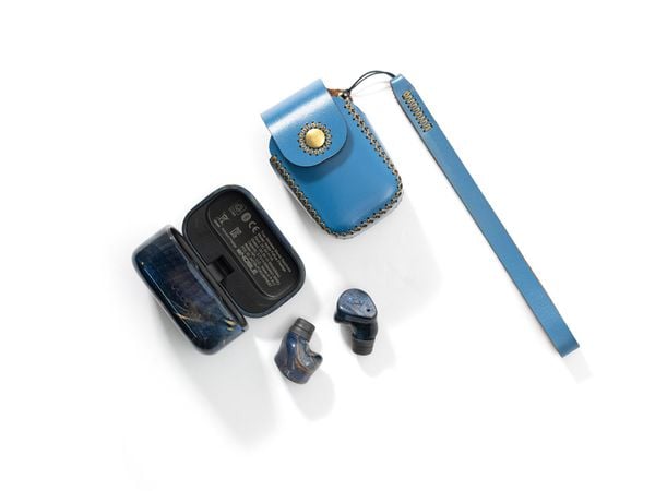  Noble Fokus Prestige - Bao da tai nghe 