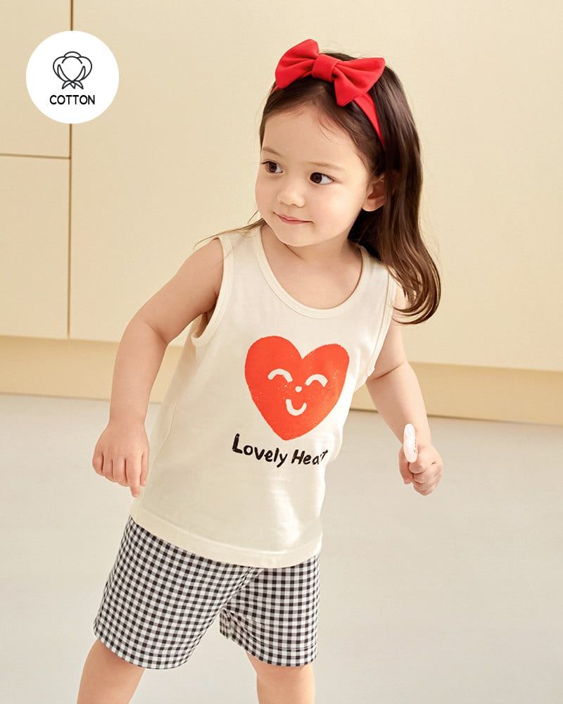 Bộ đồ ba lỗ cotton mịn bé gái U4110