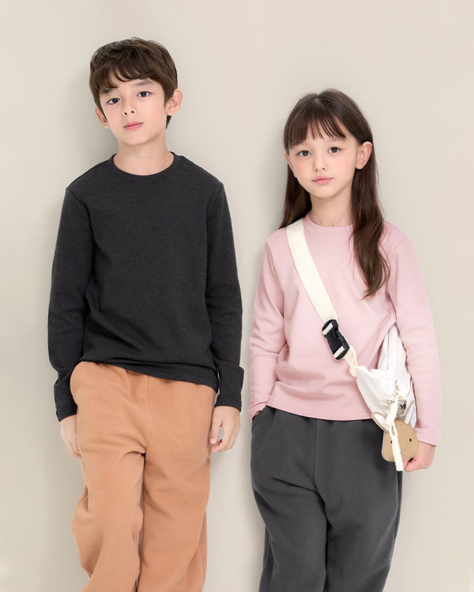 Áo dài tay cổ tròn vải nỉ cào bông ấm thu đông bé trai và bé gái U900L